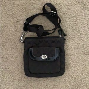 Black Coach Swingbag